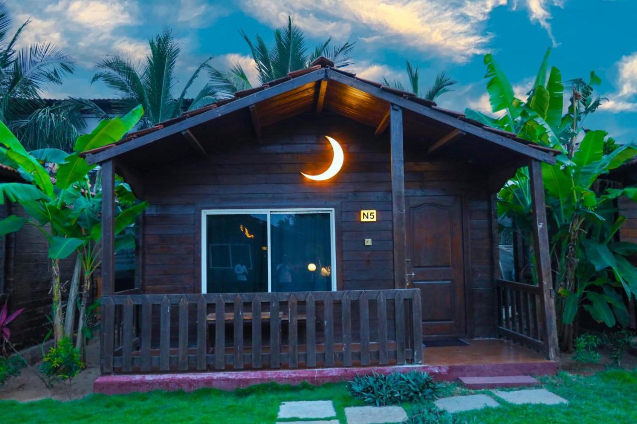 Resort Casa De Silver Baga